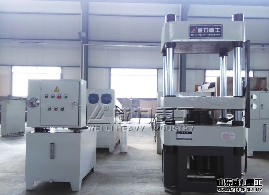 63噸三梁四柱油壓機(jī)生產(chǎn)車(chē)間-山東威力重工